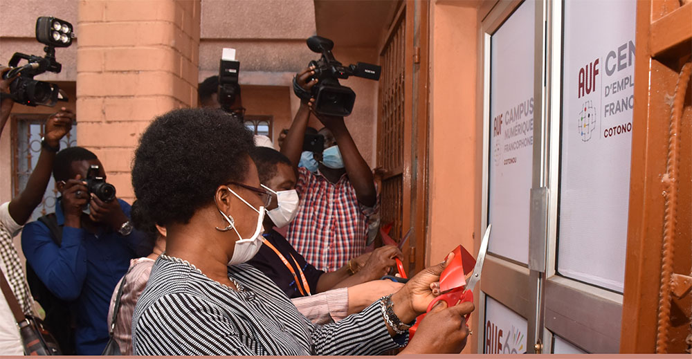 Accès au numérique et employabilité des étudiants  : Le bureau national AUF et le centre d’employabilité francophone de Cotonou inaugurés